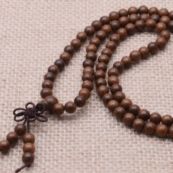 Wood mala necklace / bracelet & beautiful silk bag - Picture 8 of 10